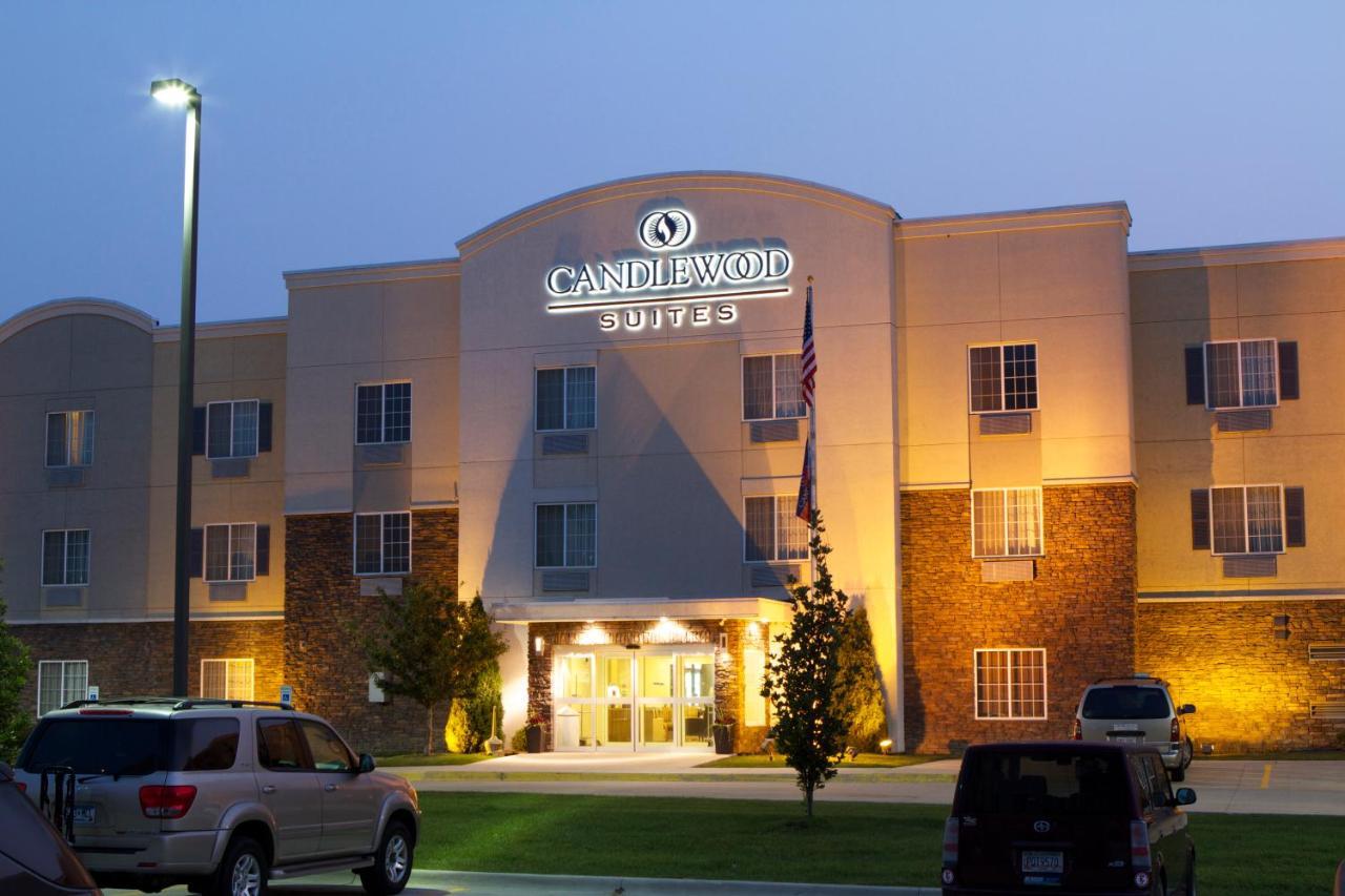Candlewood Suites Champaign-Urbana University Area By Ihg Екстер'єр фото