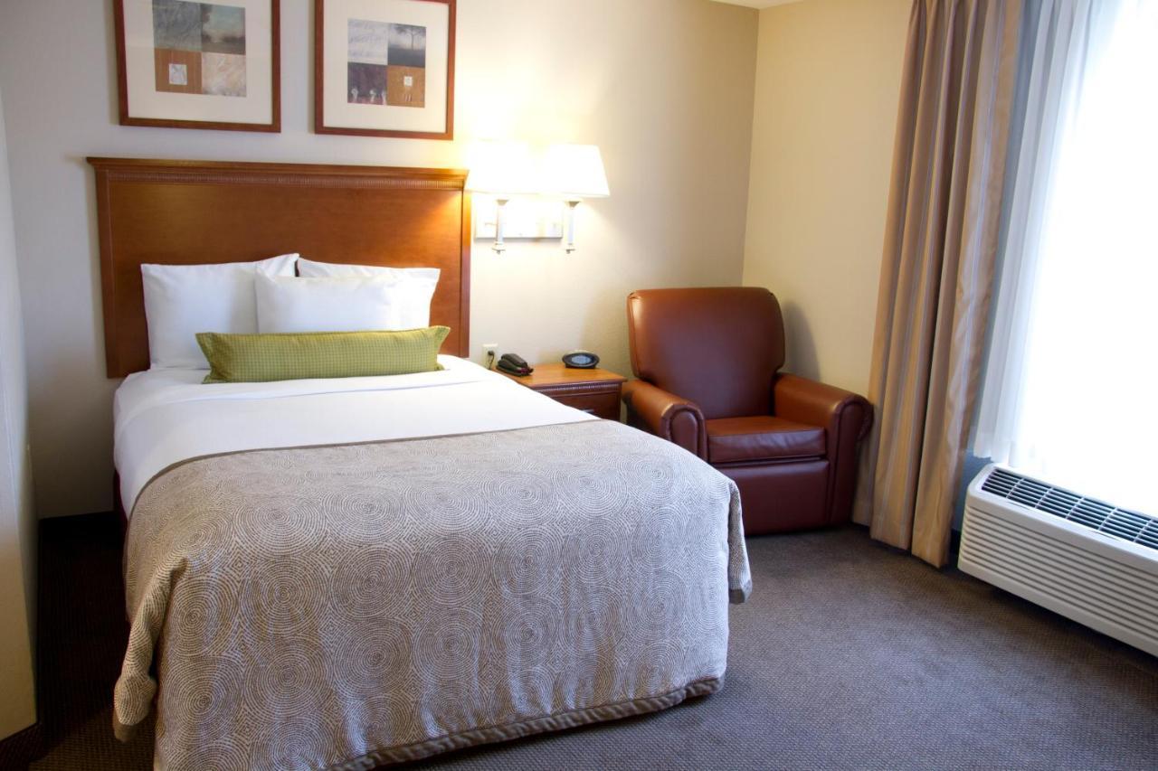Candlewood Suites Champaign-Urbana University Area By Ihg Екстер'єр фото